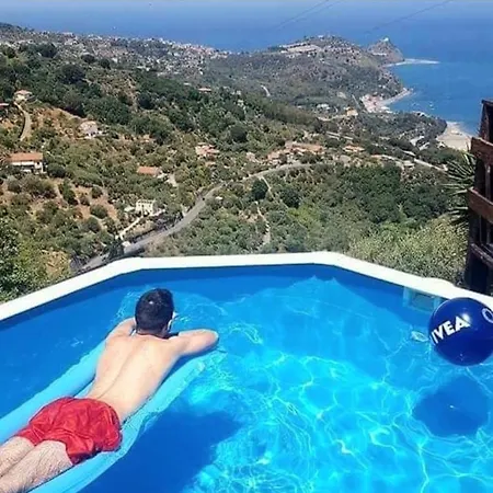 Villa Tramonto Naso